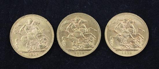 Three George V gold sovereigns, 1911, 1912 and 1915,